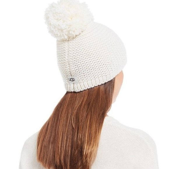 NWOT UGG Australia Ivory Women’s Pom-Pom finish style up the knit beanie OS - Picture 1 of 6